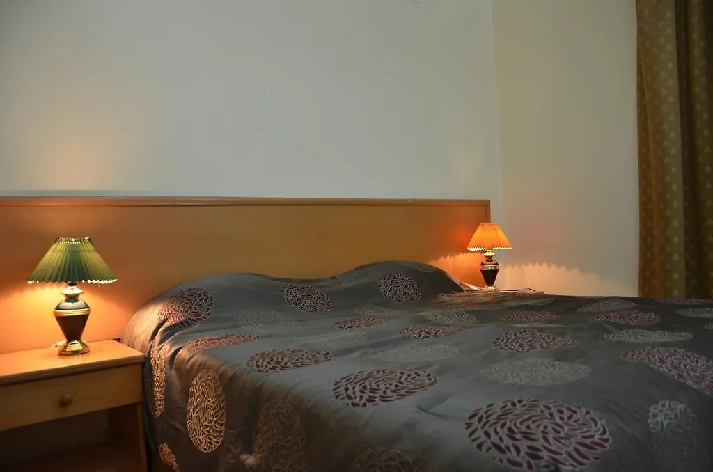 Premiere Hotel Apartments Aparthotel